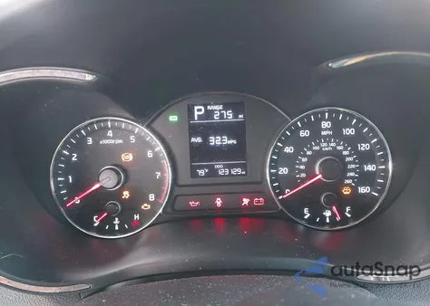 2018 Kia Forte Lx z USA, uszkodzony, nr VIN 3KPFK4A79JE218406